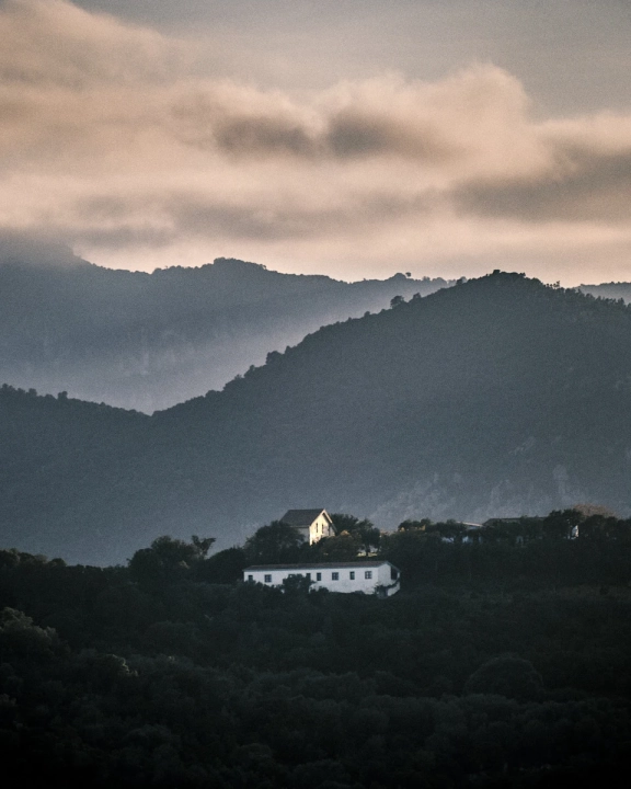 la casa sulla collina